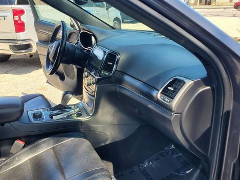 Used 2020 Jeep Grand Cherokee Limited w/ Luxury Group II AWD/4WD image 27