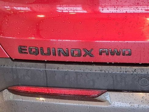 Certified 2025 Chevrolet Equinox ACTIV w/ Safety and Technology Package image 31