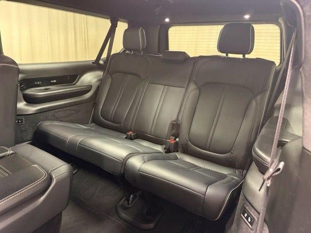 Used 2024 Jeep Grand Wagoneer L Series II w/ Quick Order Packagew 28T AWD/4WD image 22