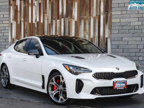 Used 2020 Kia Stinger GT1 image 9