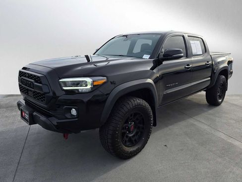 Used 2023 Toyota Tacoma TRD Off-Road image 7