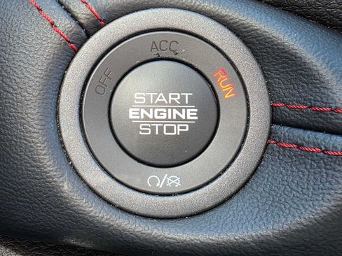 Used 2024 Dodge Durango GT AWD/4WD image 34