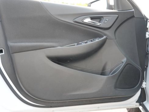 Used 2023 Chevrolet Malibu LT FWD image 13
