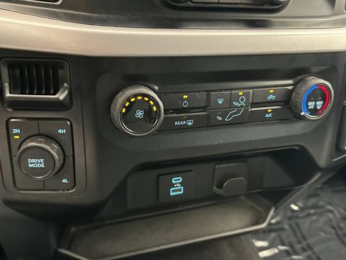 Used 2023 Ford F150 XLT AWD/4WD image 18