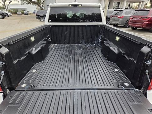 Used 2024 Toyota Tacoma TRD Sport image 21