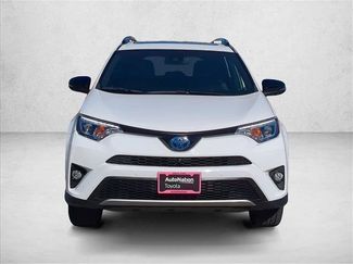 Used 2018 Toyota RAV4 SE w/ Advanced Technology Package video 2