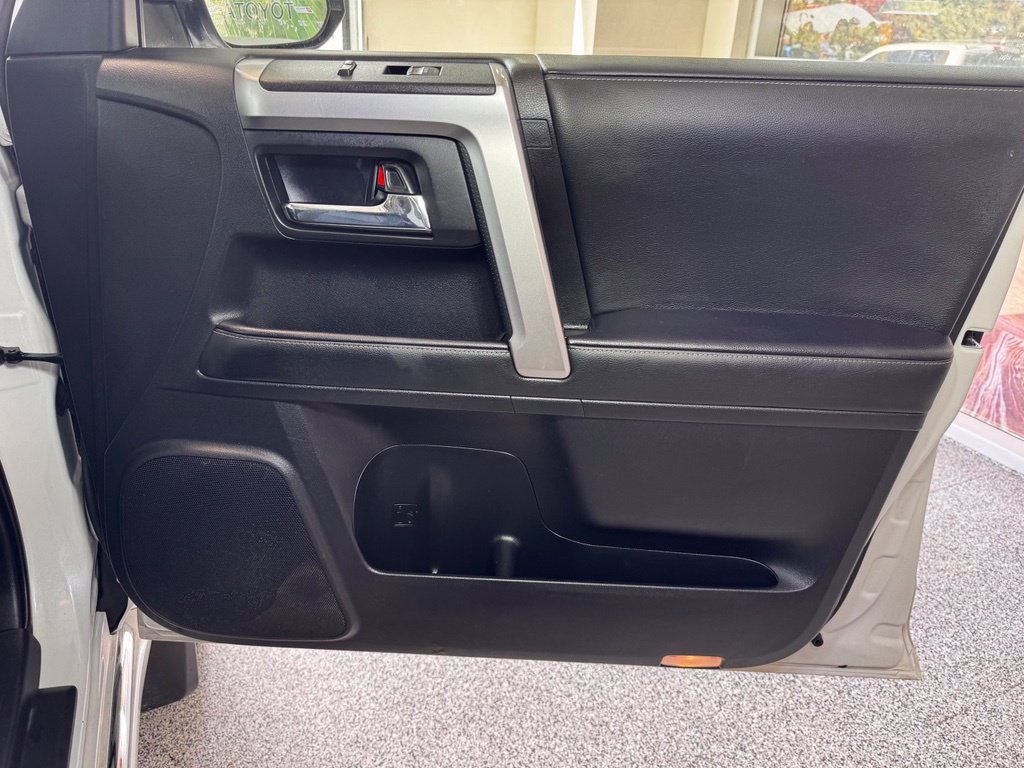 Certified 2024 Toyota 4Runner Limited AWD/4WD image 44