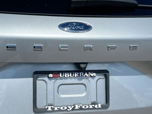 Used 2024 Ford Escape Active AWD/4WD image 12