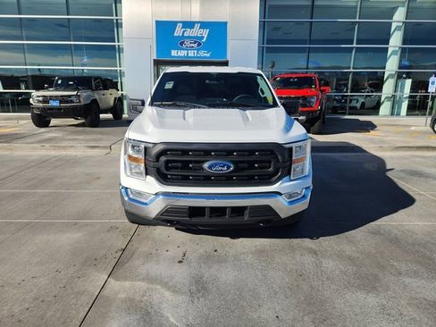 Used 2021 Ford F150 XL w/ Trailer Tow Package image 2