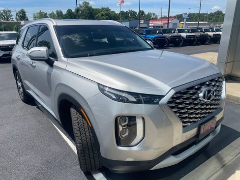 Used 2022 Hyundai Palisade SEL w/ Convenience Package AWD/4WD image 6