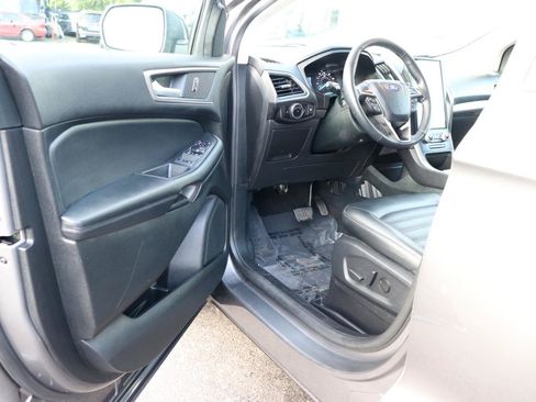 Used 2024 Ford Edge SEL AWD/4WD image 10