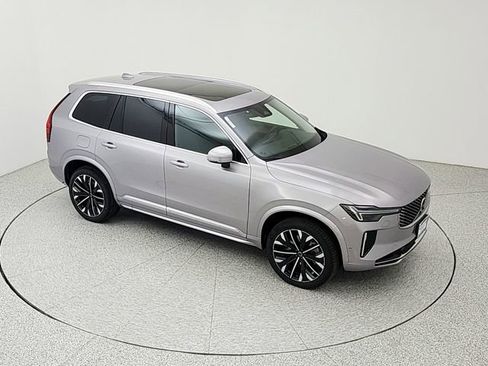 New 2026 Volvo XC90 T8 Plus w/ Protection Package AWD/4WD image 15