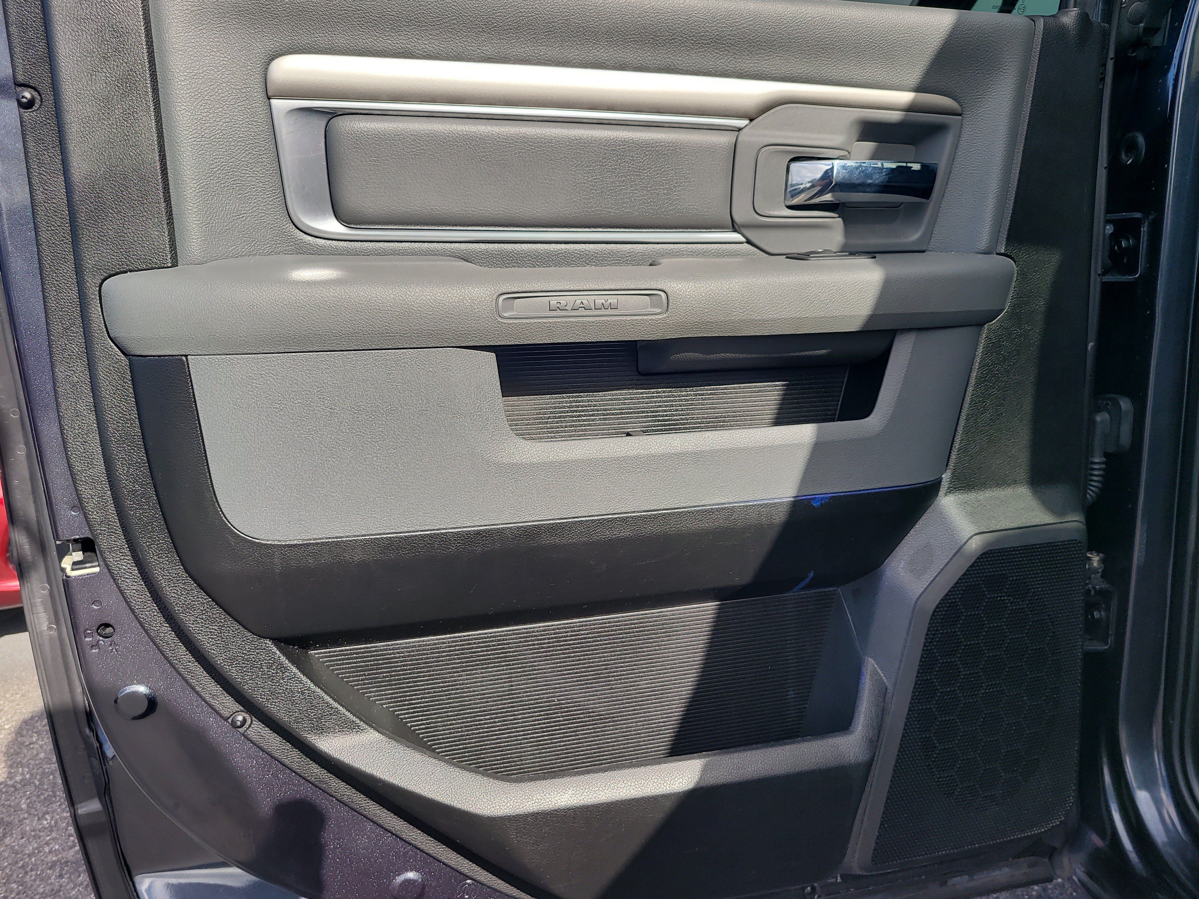 Used 2019 RAM 1500 Lone Star RWD image 11