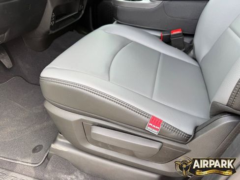 New 2026 RAM 3500 Tradesman AWD/4WD image 13