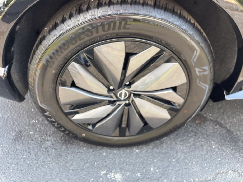 Certified 2024 Nissan Ariya FWD image 28