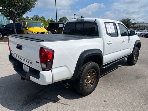 Used 2023 Toyota Tacoma SR AWD/4WD image 7