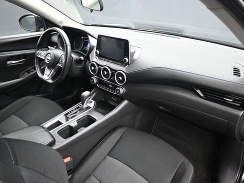 Used 2025 Nissan Sentra SV w/ All-Weather Package image 40