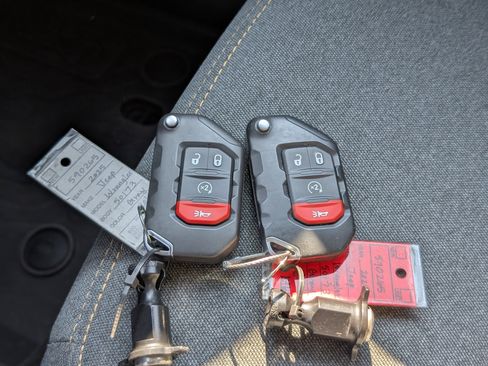 Used 2025 Jeep Wrangler Backcountry image 37