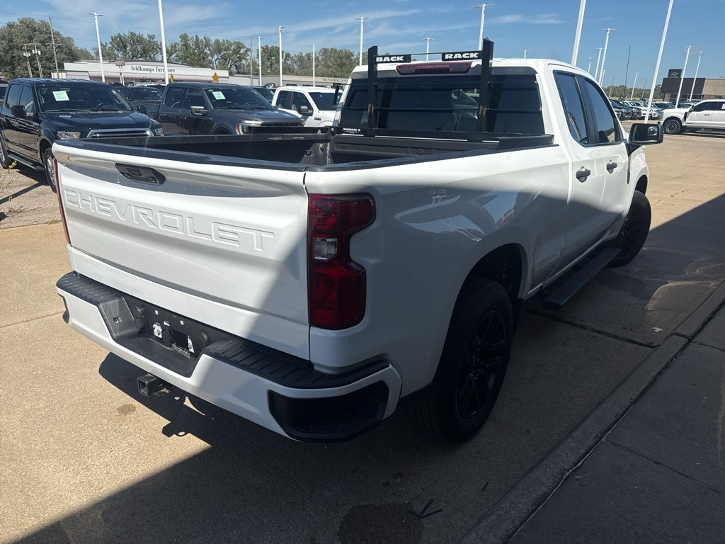 Used 2023 Chevrolet Silverado 1500 Custom AWD/4WD image 6