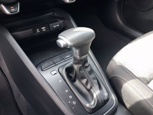 Used 2019 Kia Rio LX FWD image 18