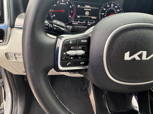 Used 2022 Kia Sorento SX image 23