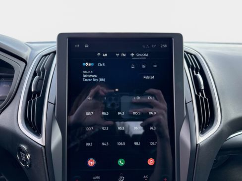 Used 2022 Ford Edge ST-Line image 25