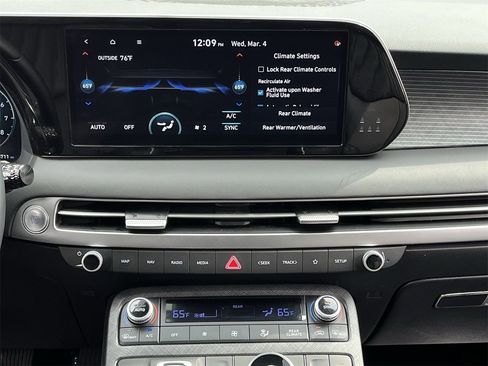 Used 2024 Hyundai Palisade Limited image 15