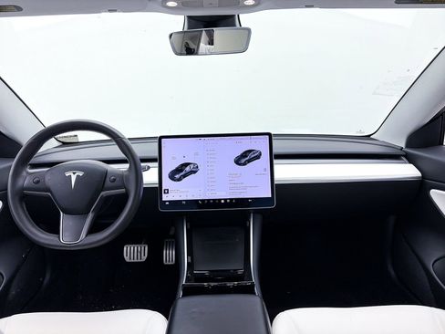 Used 2020 Tesla Model 3 Performance image 23