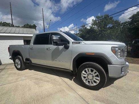 Used 2021 GMC Sierra 2500 Denali w/ Denali Ultimate Package AWD/4WD image 4