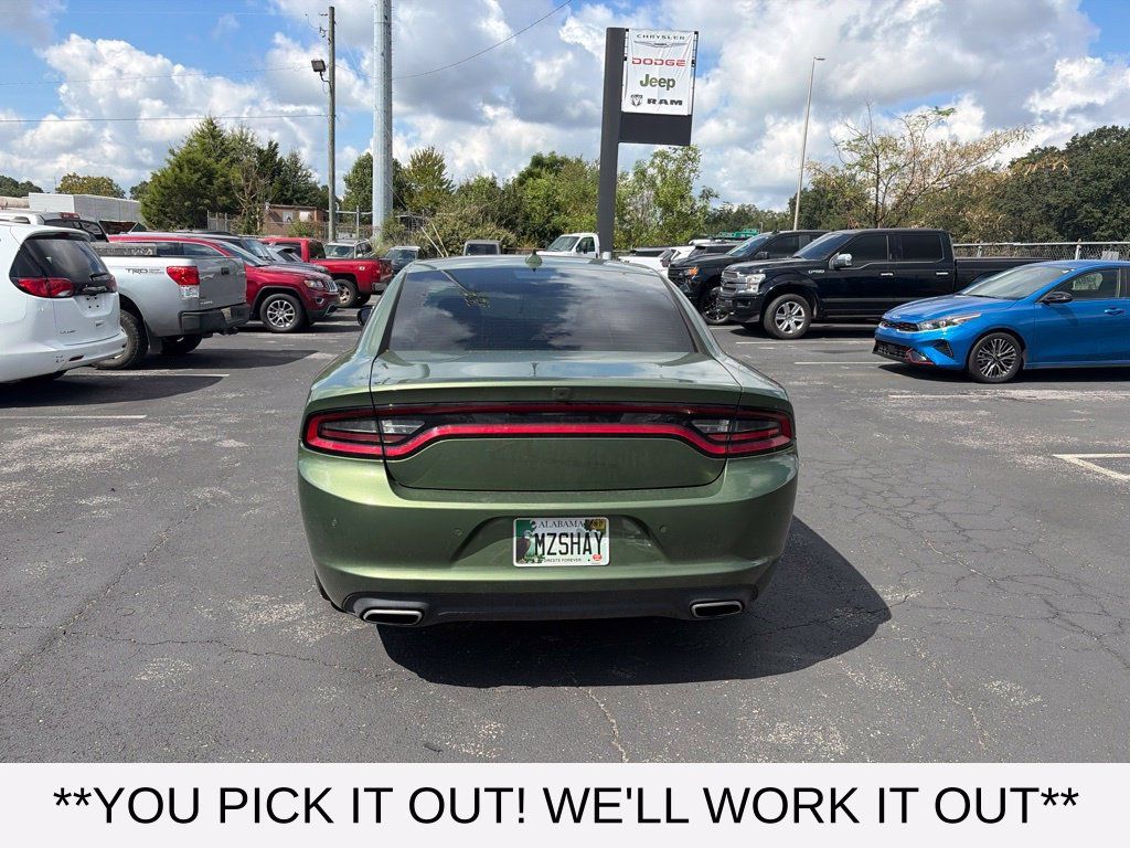 Used 2023 Dodge Charger SXT w/ Cold Weather Package RWD image 5