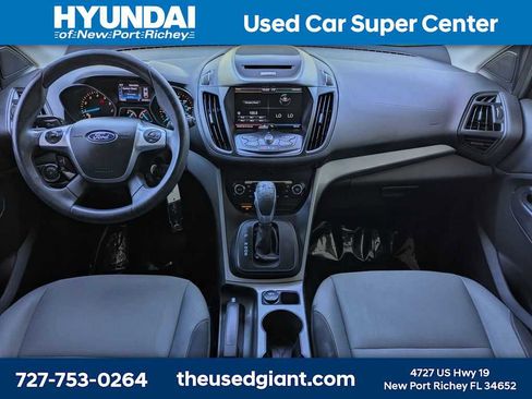 Used 2015 Ford Escape SE w/ Equipment Group 201A FWD image 17