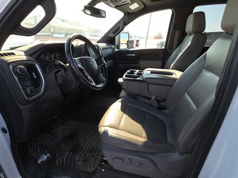 Used 2020 Chevrolet Silverado 2500 LTZ image 9