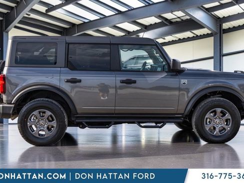 Used 2024 Ford Bronco Big Bend AWD/4WD image 27