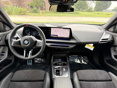 Used 2026 BMW M235i xDrive w/ Technology Package AWD/4WD image 16