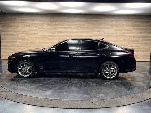 Used 2022 Genesis G70 2.0T RWD image 17