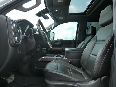 Used 2022 GMC Sierra 2500 Denali w/ Denali Ultimate Package AWD/4WD image 21