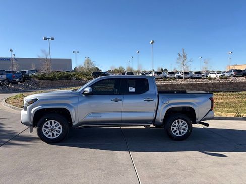 New 2026 Toyota Tacoma SR5 AWD/4WD image 4
