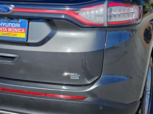 Used 2015 Ford Edge SEL image 34