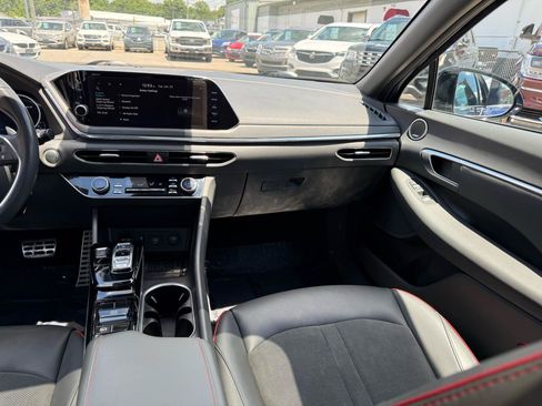 Used 2022 Hyundai Sonata SEL Plus w/ Cargo Package FWD image 25