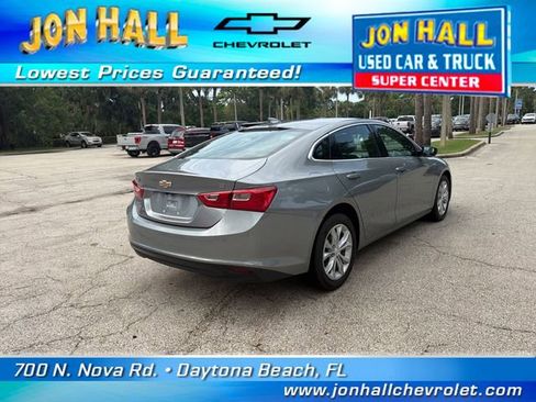 Used 2025 Chevrolet Malibu LT FWD image 13