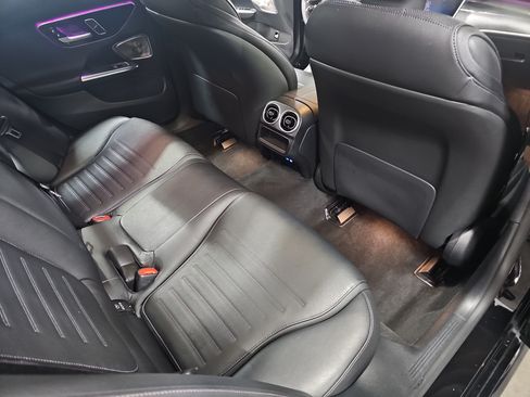 Used 2024 Mercedes-Benz C 300 Sedan image 12