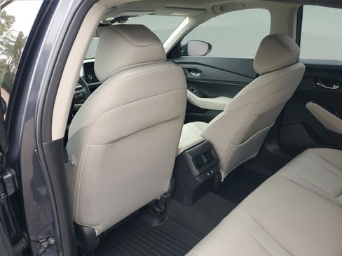 New 2025 Honda Accord SE image 18