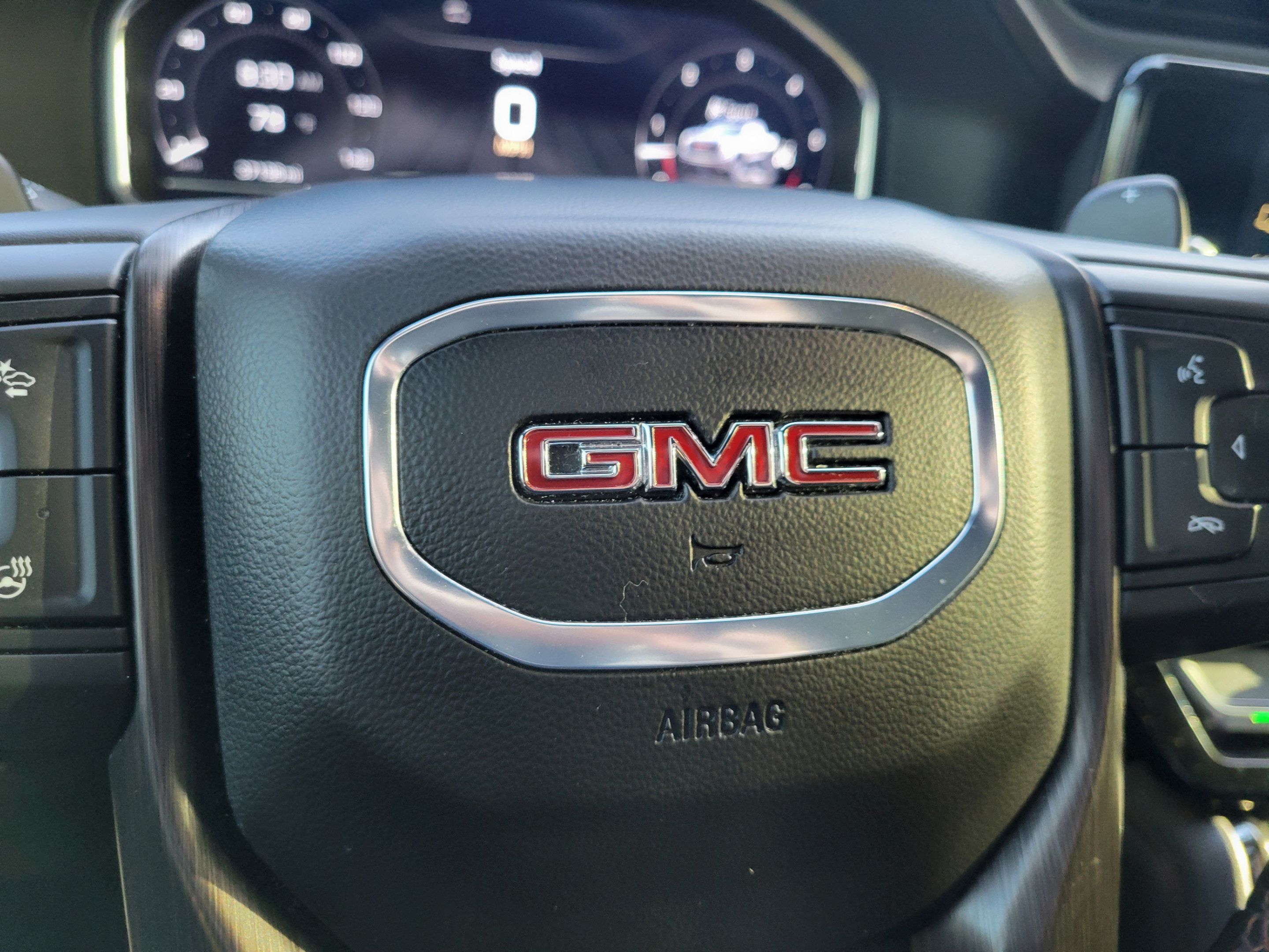 Used 2024 GMC Sierra 1500 AT4 w/ Technology Package AWD/4WD image 26