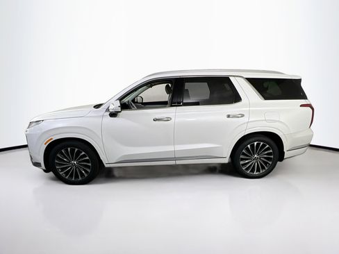 Used 2023 Hyundai Palisade Calligraphy image 8