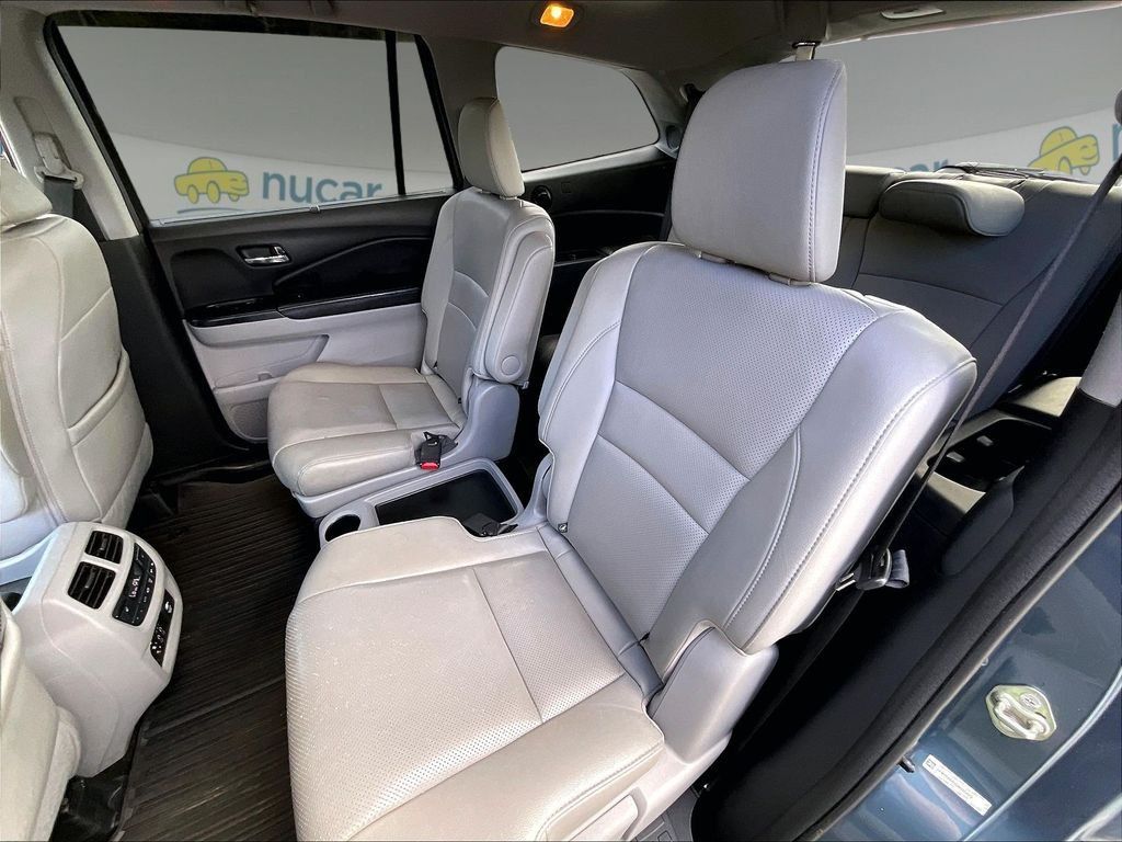 Used 2016 Honda Pilot Elite image 14