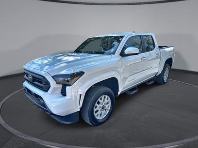 Used 2025 Toyota Tacoma SR5