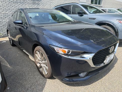 Used 2026 MAZDA MAZDA3 2.5 S Sedan w/ Preferred Pkg FWD image 3