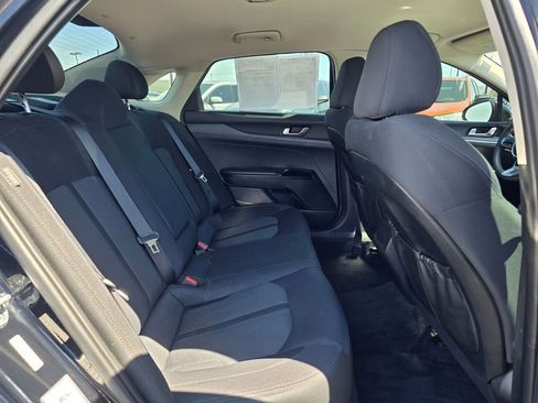 Used 2021 Kia K5 LXS FWD image 12