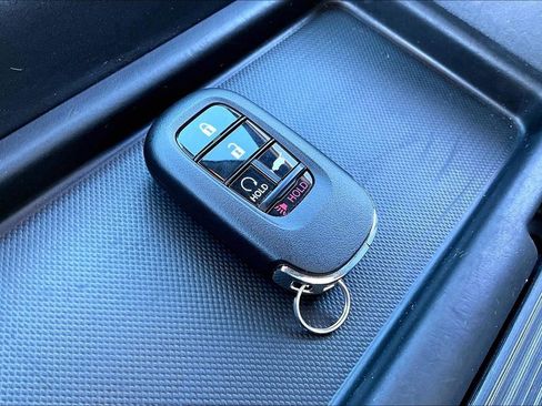 Certified 2023 Honda Odyssey Sport image 36