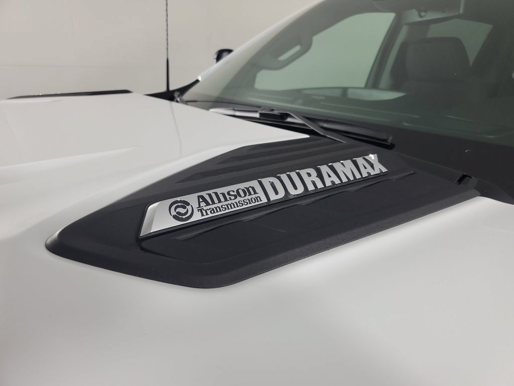 New 2026 Chevrolet Silverado 2500 Custom w/ Custom Value Package AWD/4WD image 12